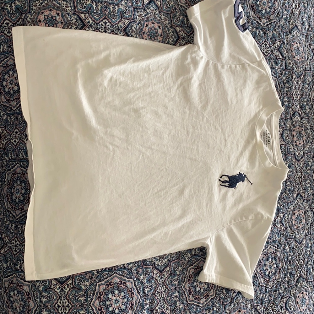 Tee shirt